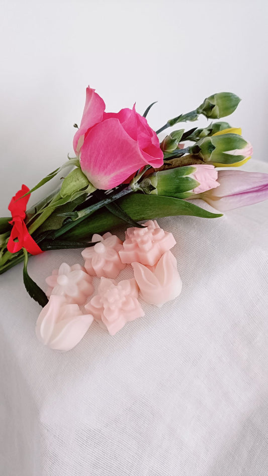 Summer Bouquet Soy Wax Melts - Highly Scented, Pack of 6